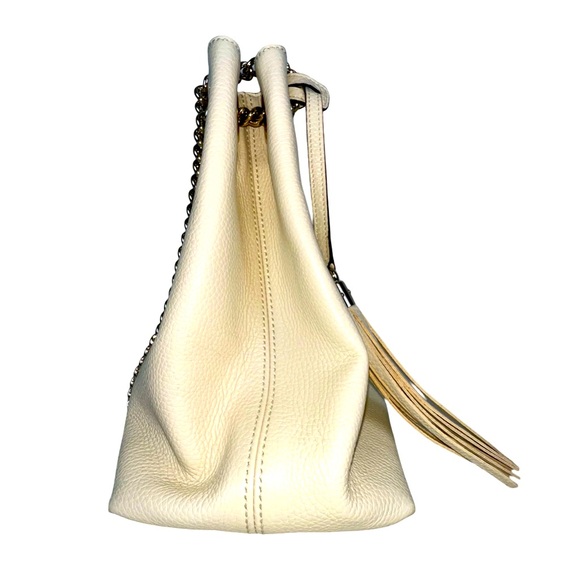 GUCCI MEDIUM SOHO CHAIN SHOULDER BAG IN LIGHT IVORY - Picture 4 of 12